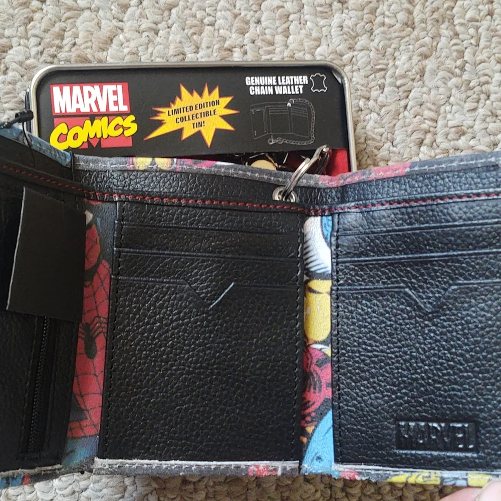 Marvel Captain America Chain‎ Leather Wallet
